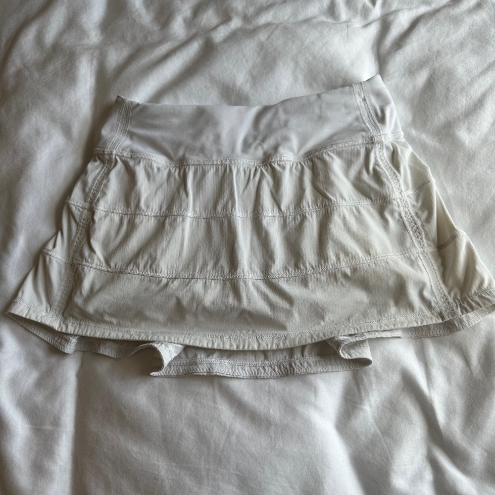 White Lululemon tennis skirt, size 2